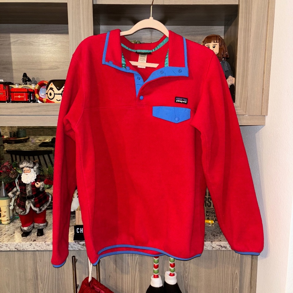 Red and blue Women's Large Patagonia Pullover
